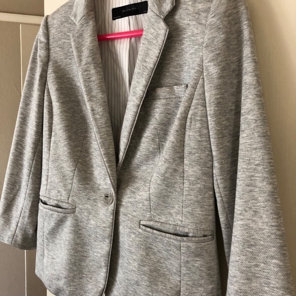 Light Grey Limited Blazer - Picture 4 of 8